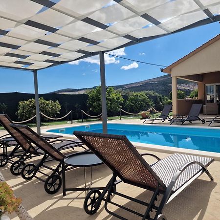 Holiday Home Near Trogir Kaštel Štafilić エクステリア 写真
