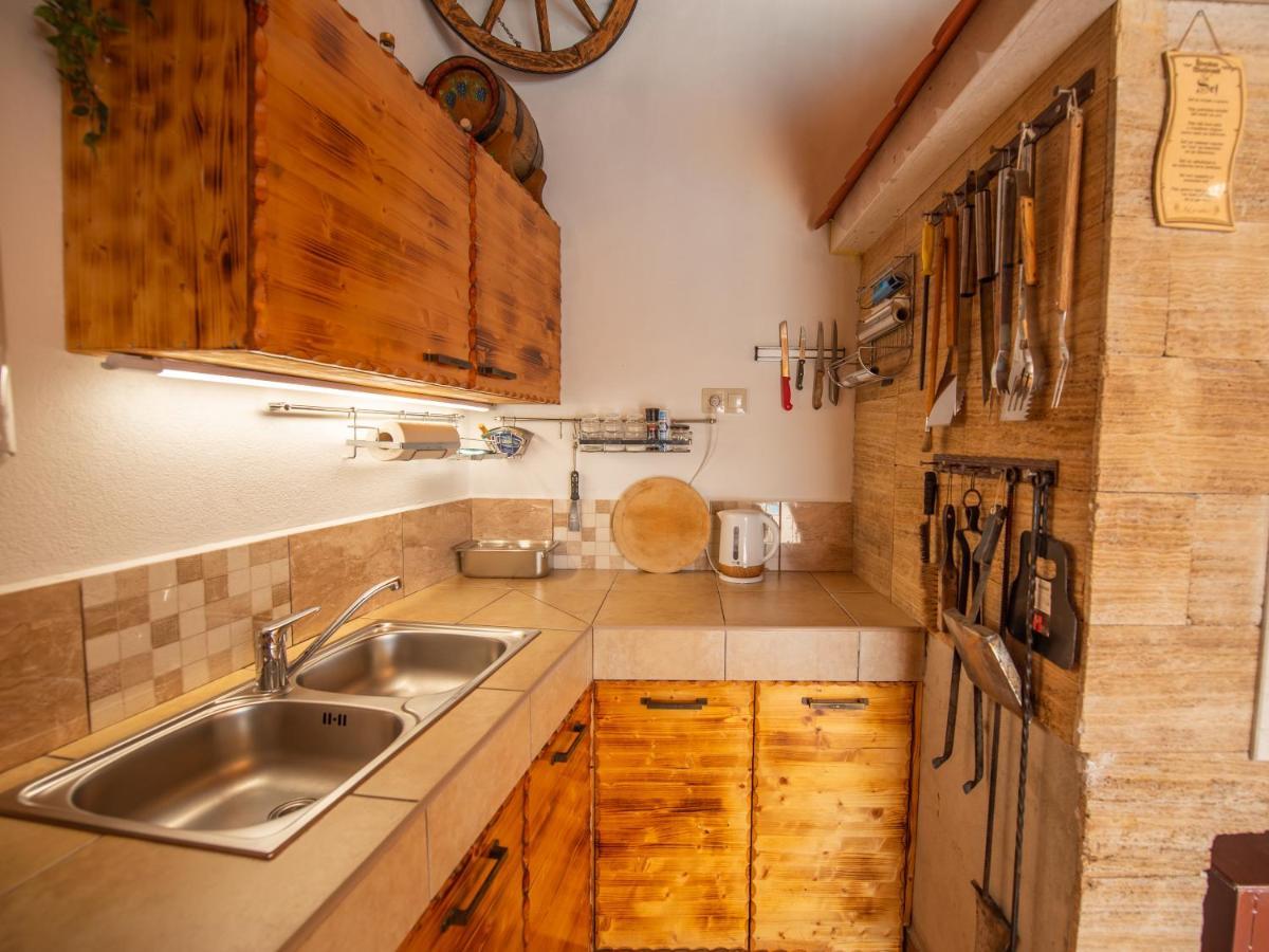 Holiday Home Near Trogir Kaštel Štafilić エクステリア 写真