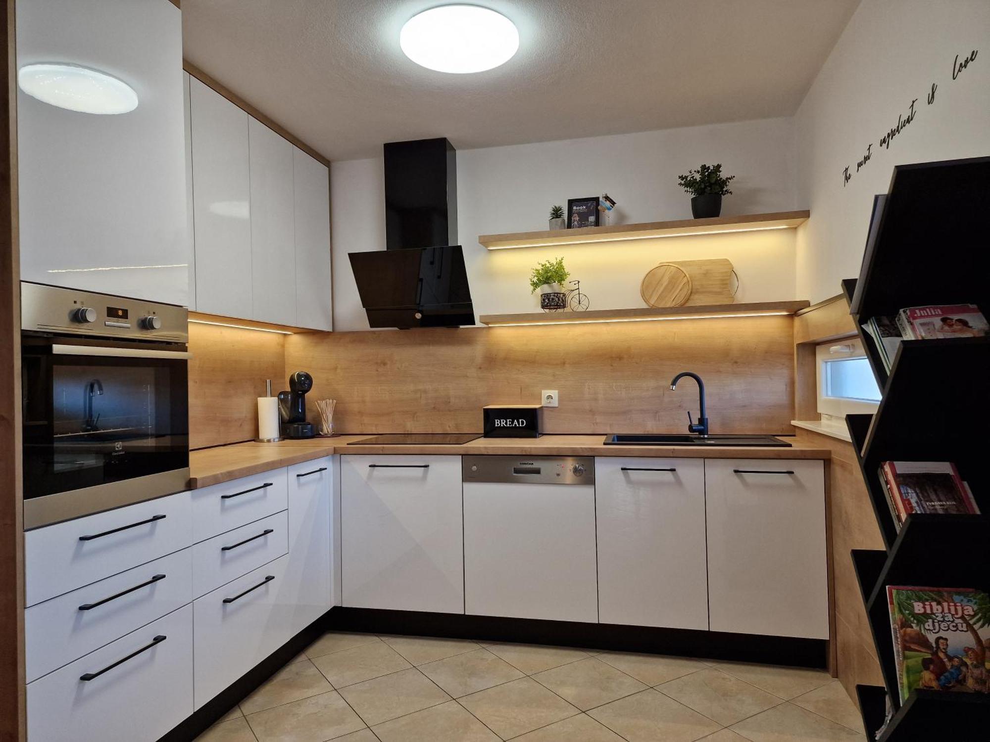 Holiday Home Near Trogir Kaštel Štafilić エクステリア 写真